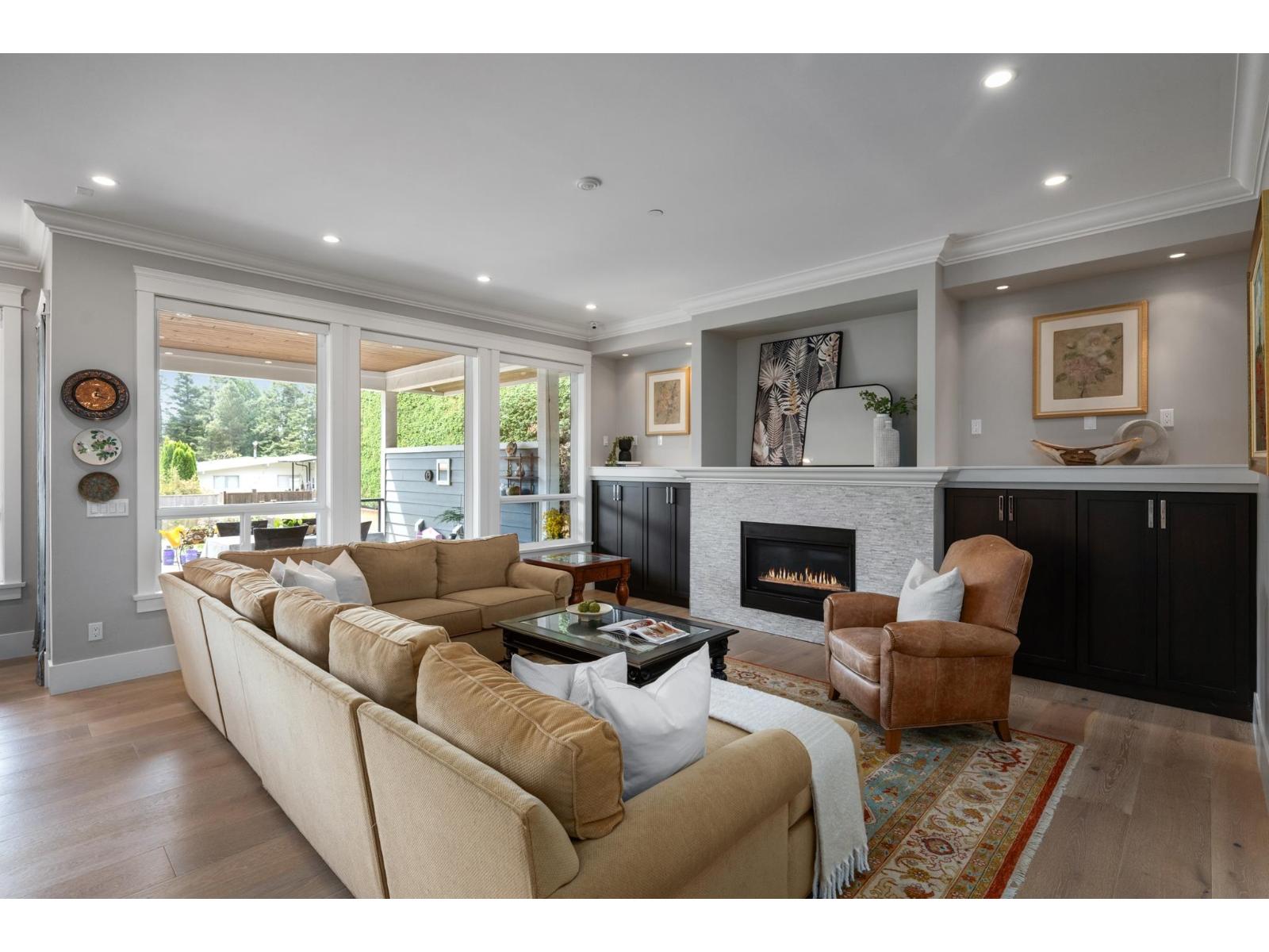 13632 BLACKBURN AVENUE, White Rock