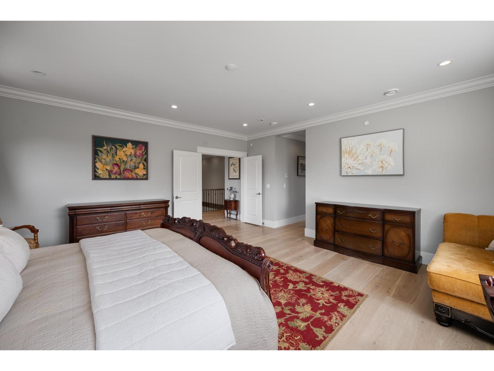 13632 BLACKBURN AVENUE, White Rock