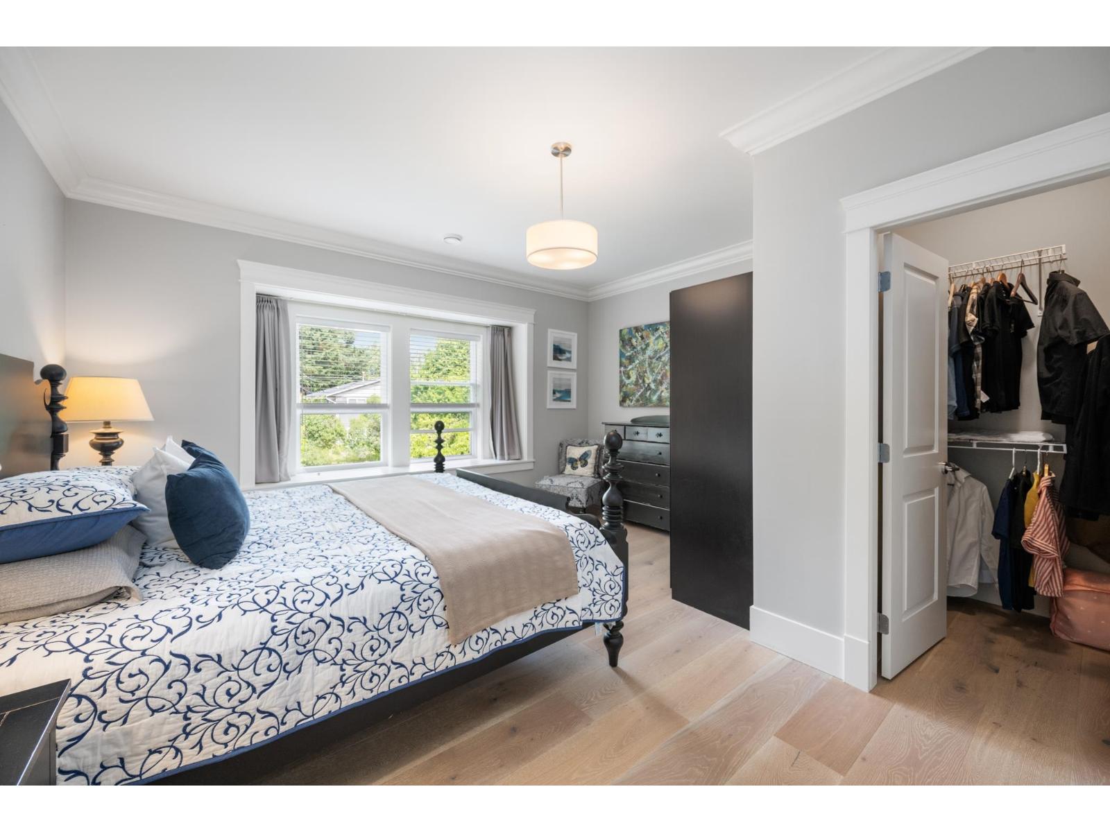 13632 BLACKBURN AVENUE, White Rock