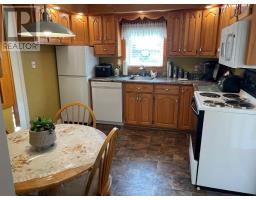75 Valley Road thumbnail 4