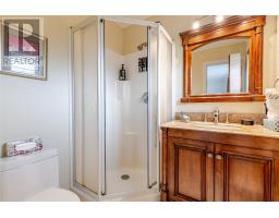 45 Cottonwood Crescent thumbnail 15