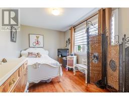 45 Cottonwood Crescent thumbnail 18