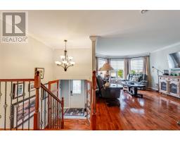 45 Cottonwood Crescent thumbnail 4