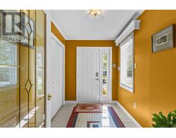 4 Maple Street thumbnail 25