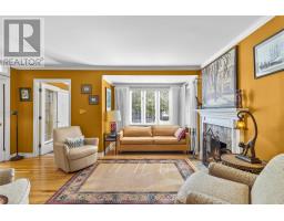 4 Maple Street thumbnail 26