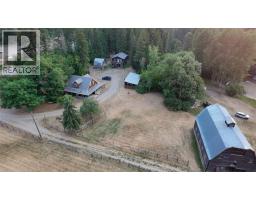159 North Fork Road, Cherryville, BC V0E2G3 Photo 28