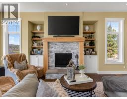 Sunroom - 1276 Riddle Road, Penticton, BC V2A8X2 Photo 12