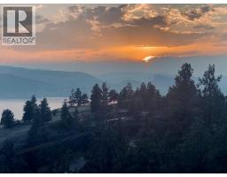 1276 Riddle Road, Penticton, BC V2A8X2 Photo 98