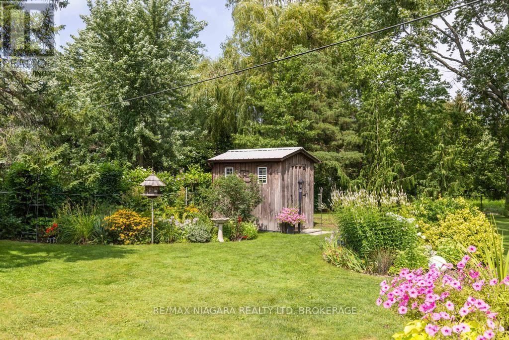 8624 CHAMPLAIN DRIVE - 7