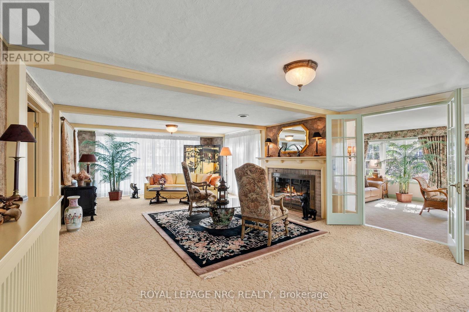3689 NIAGARA BOULEVARD - Image 18