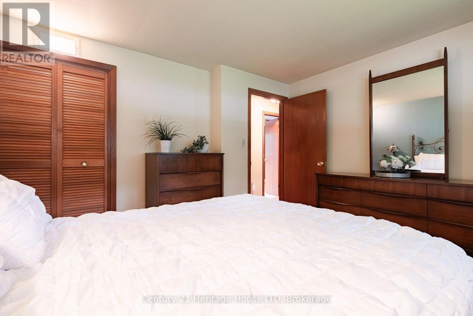 121 LOCKHART DRIVE - Image 19