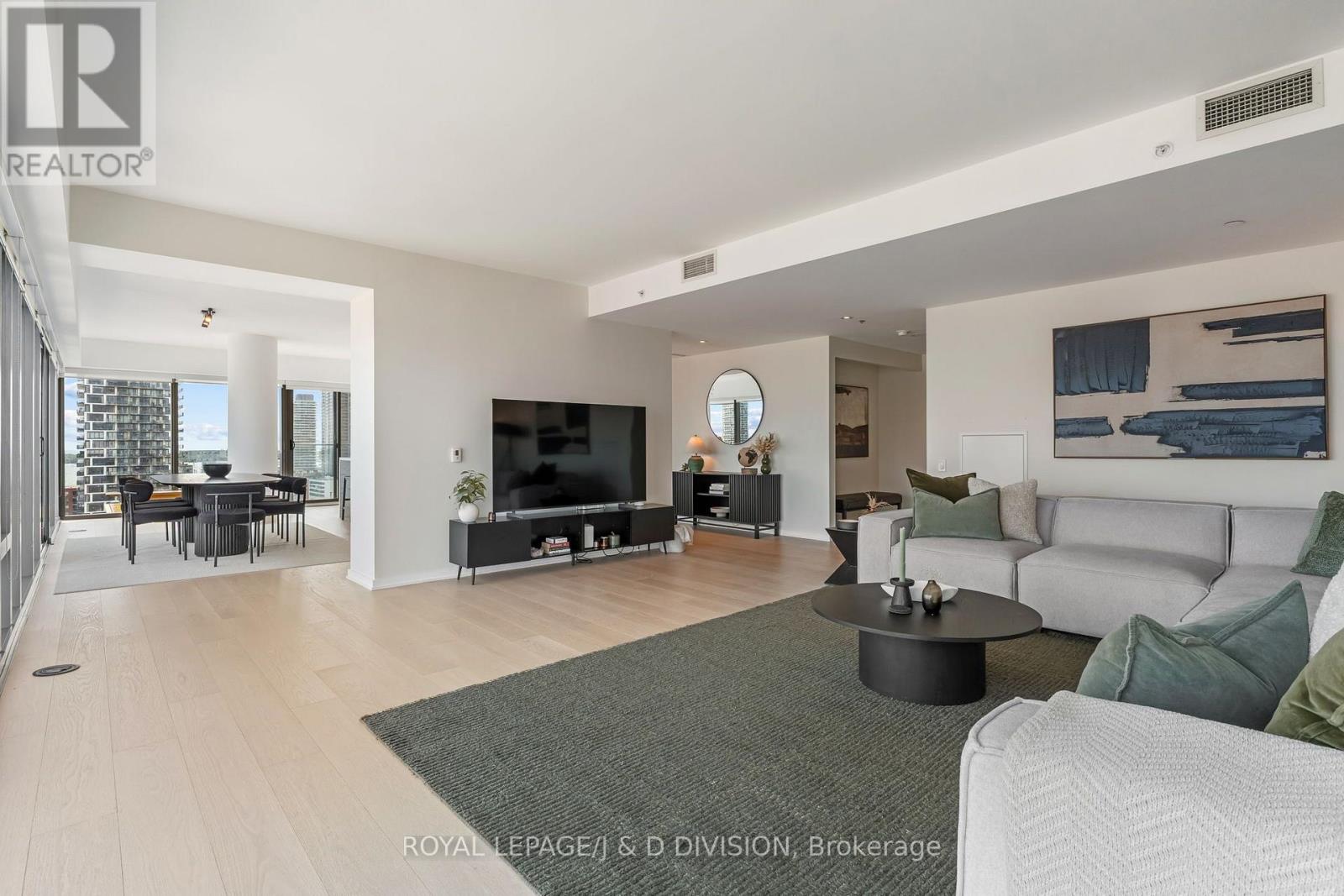 #1702 60 COLBORNE STREET - 14