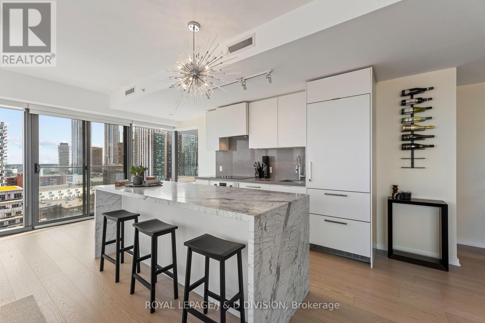 #1702 60 COLBORNE STREET - 20