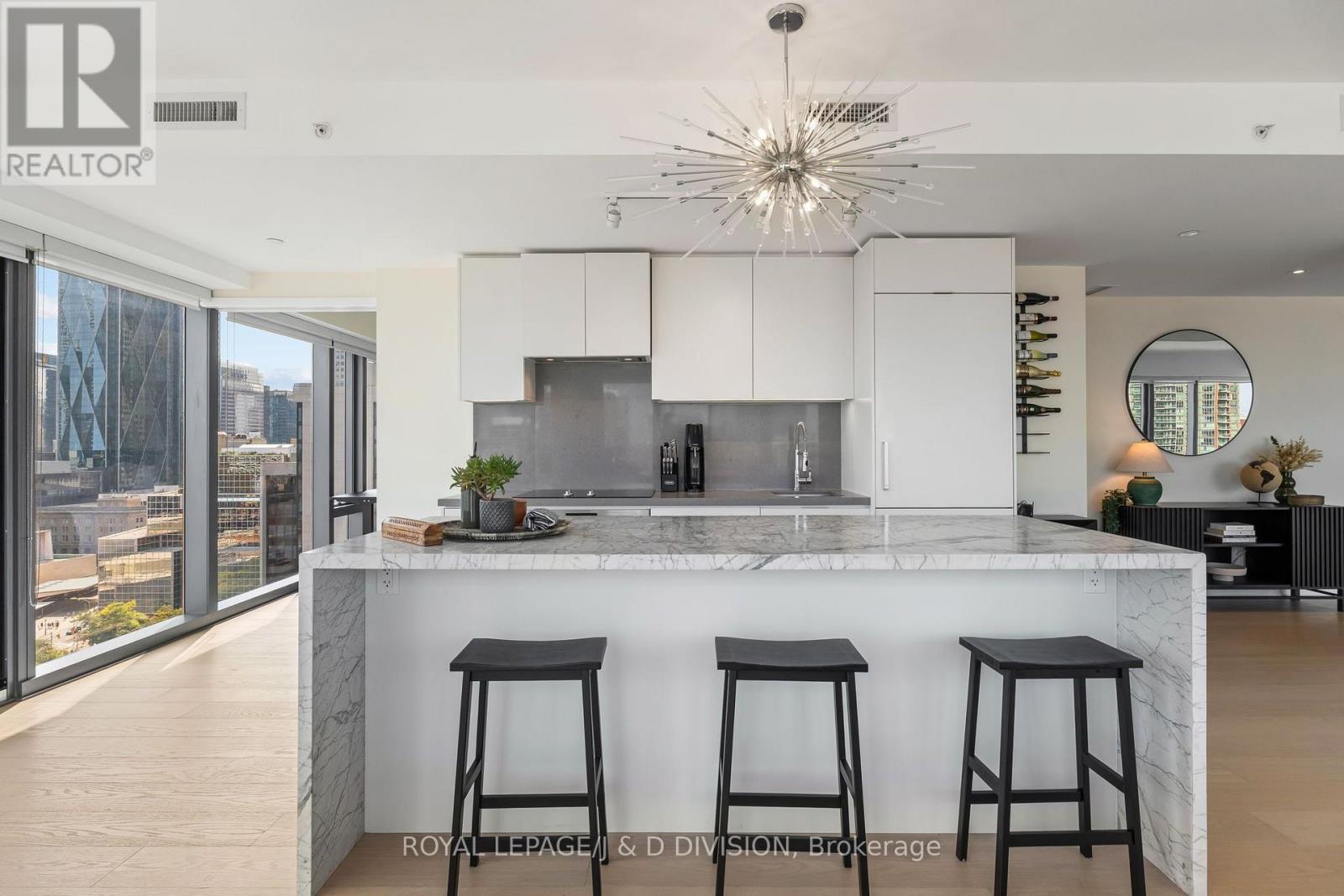 #1702 60 COLBORNE STREET - 21