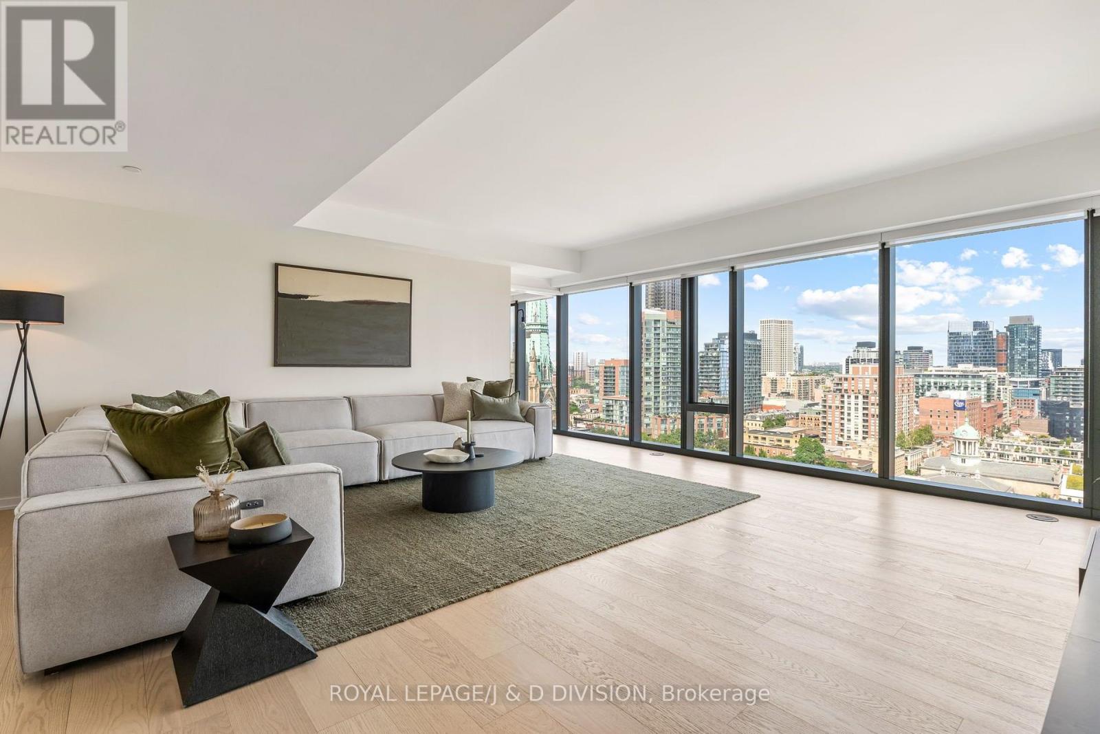 #1702 60 COLBORNE STREET - 6