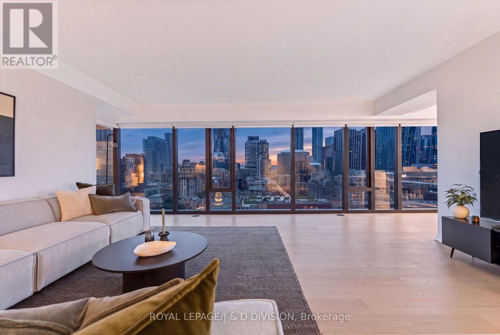 #1702 60 COLBORNE STREET - 9