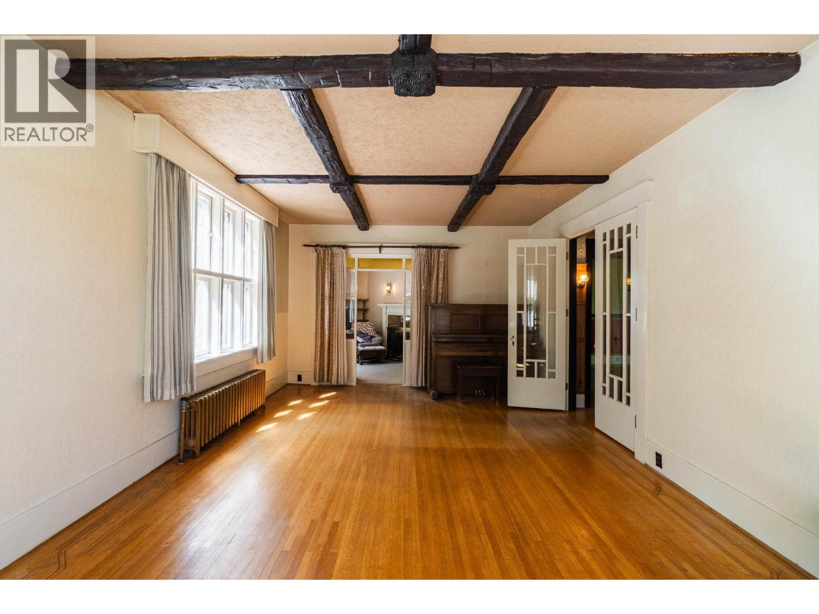 1107 ROBERTSON Avenue - 15