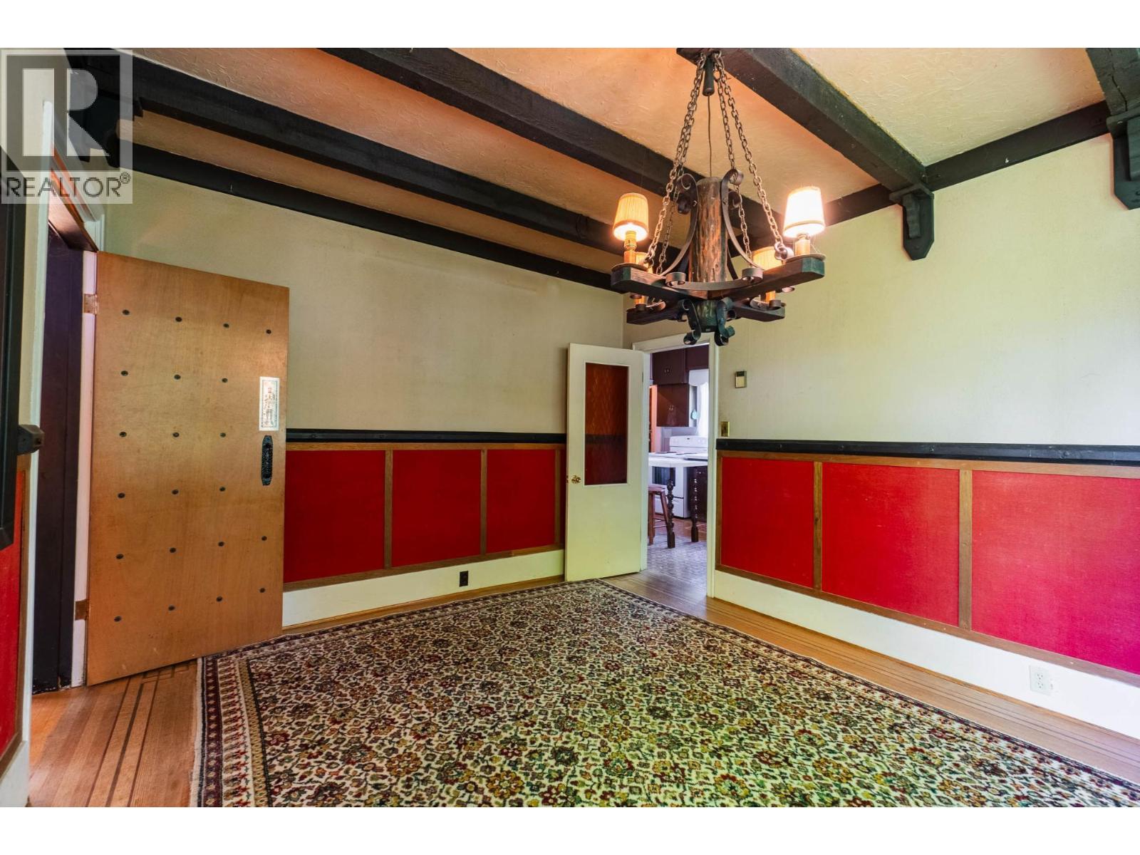 1107 ROBERTSON Avenue - Image 18