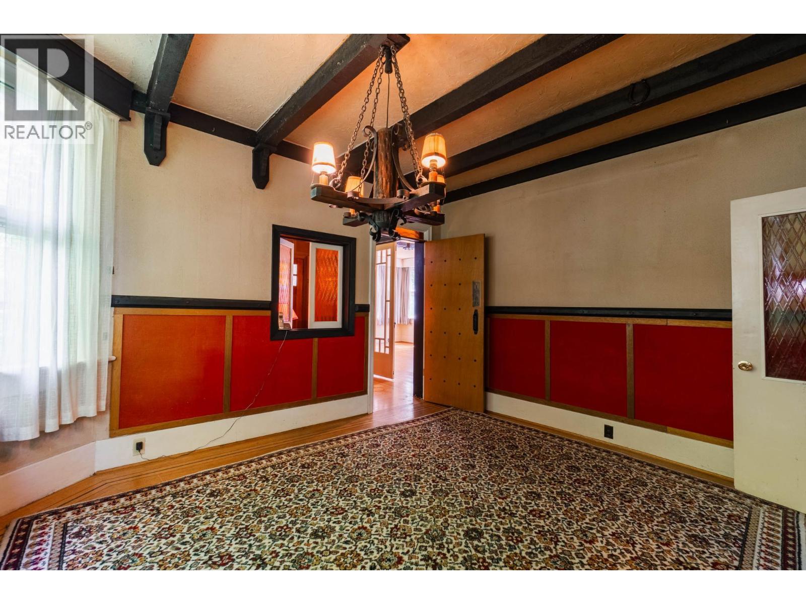 1107 ROBERTSON Avenue - Image 19