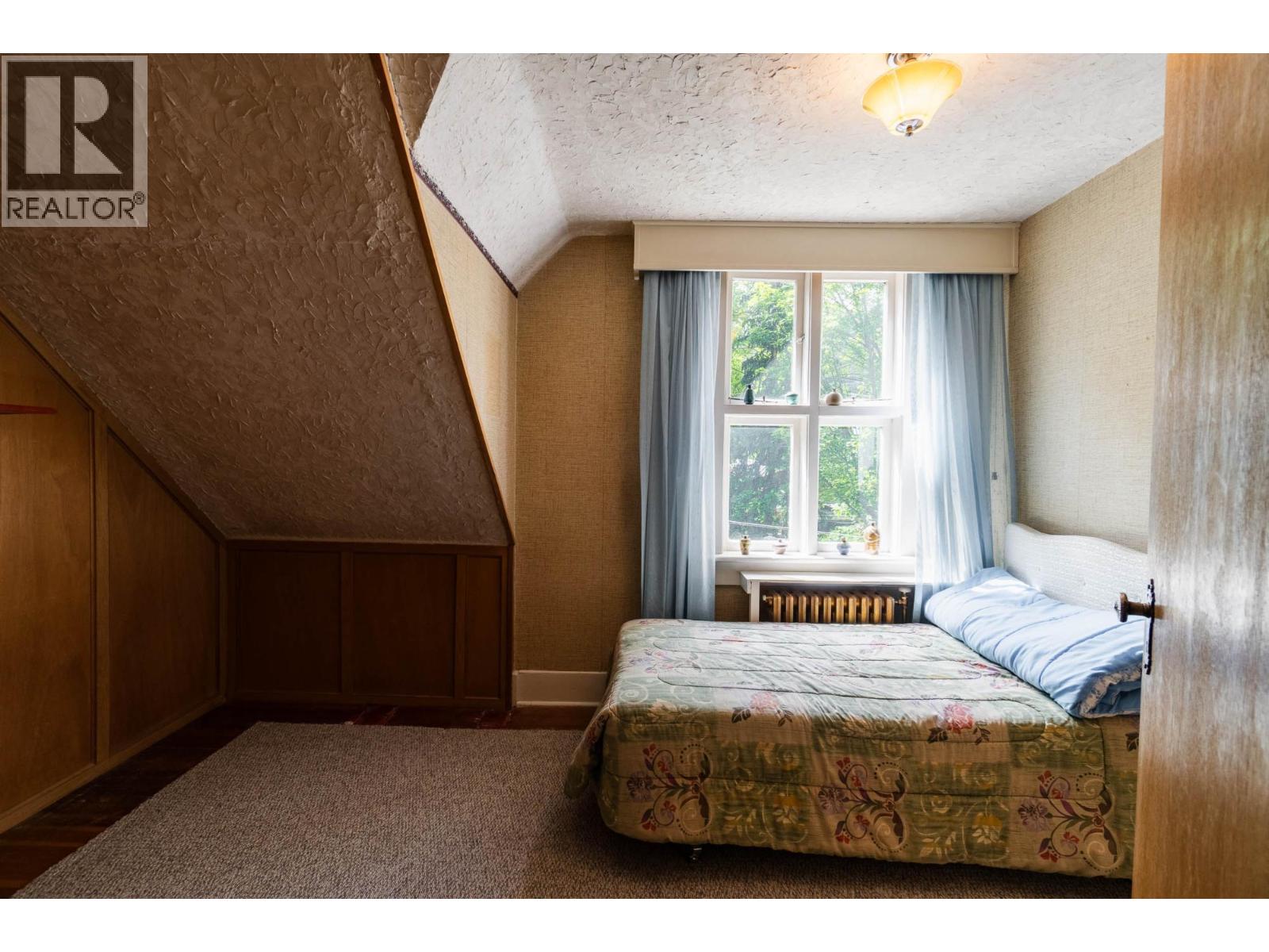 1107 ROBERTSON Avenue - Image 29