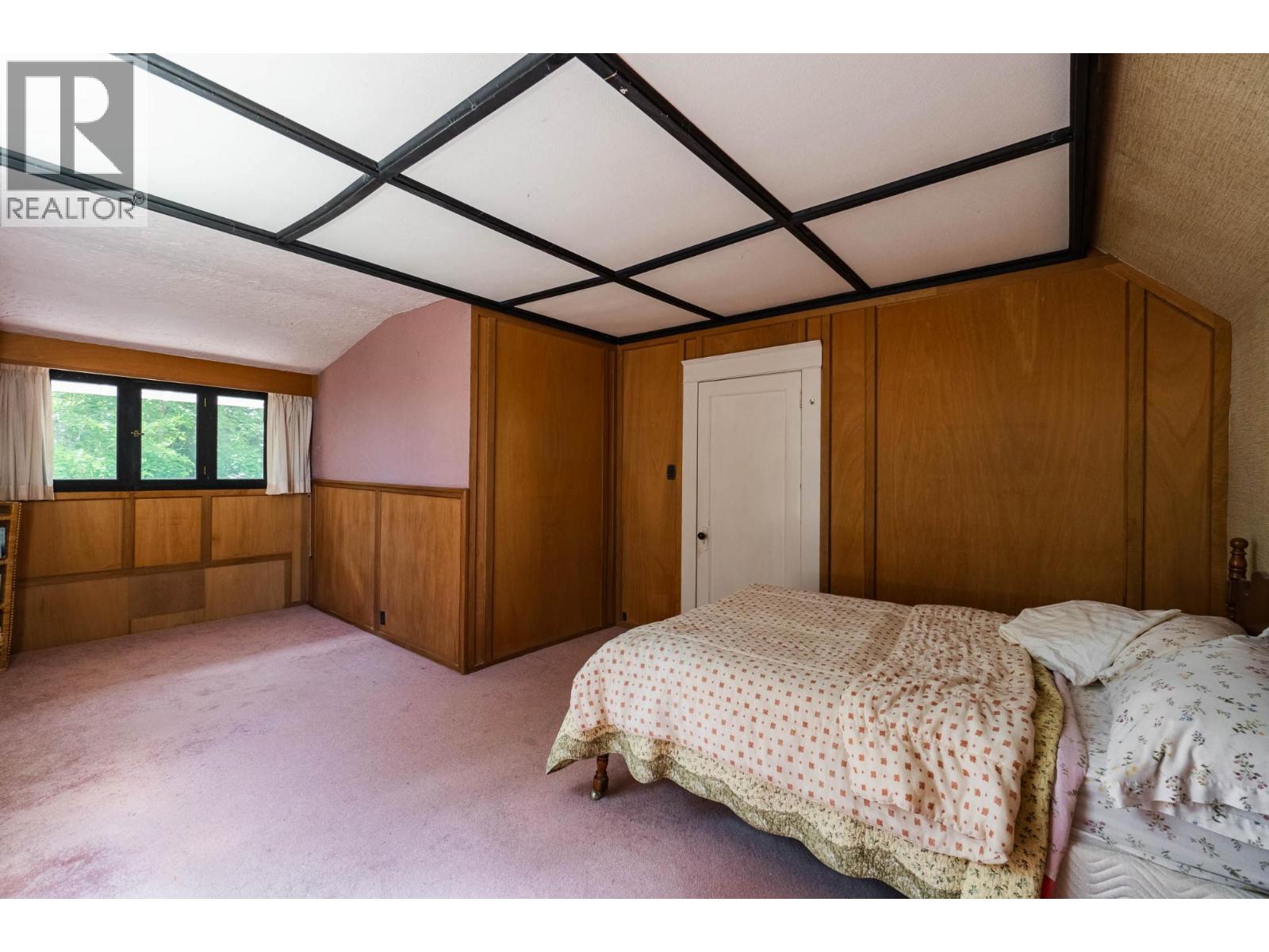 1107 ROBERTSON Avenue - 43