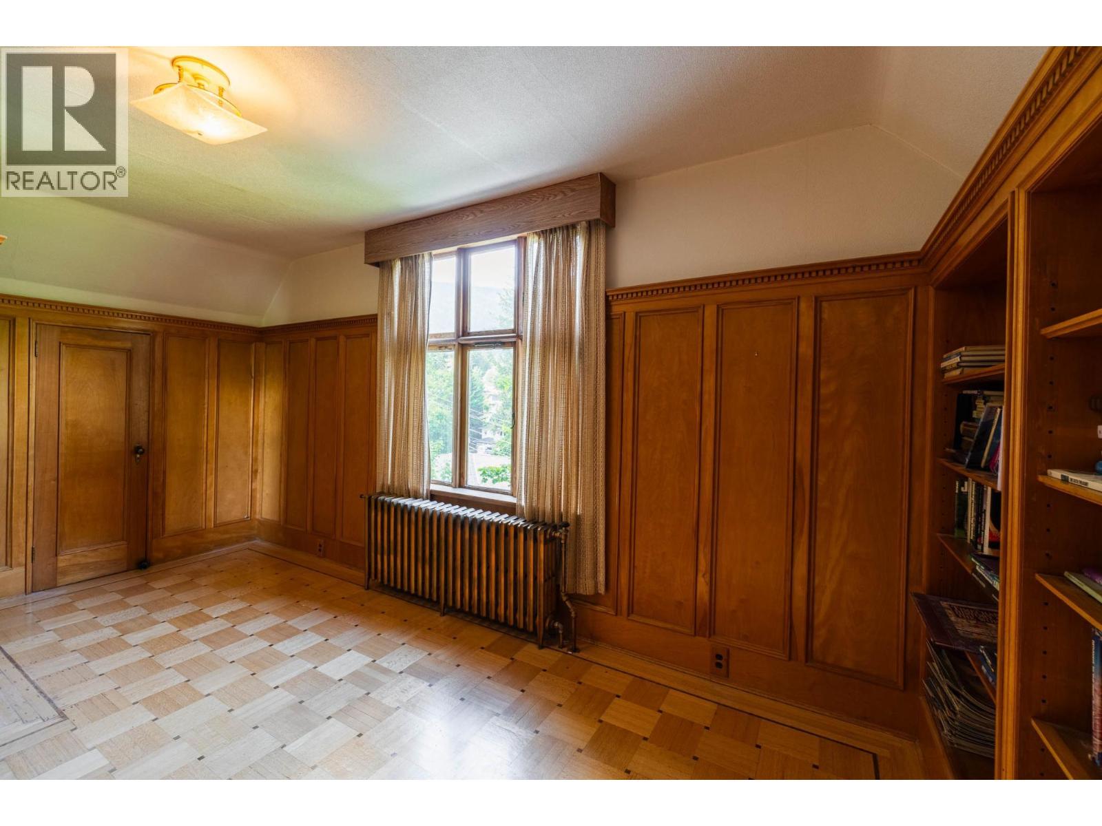 1107 ROBERTSON Avenue - Image 53