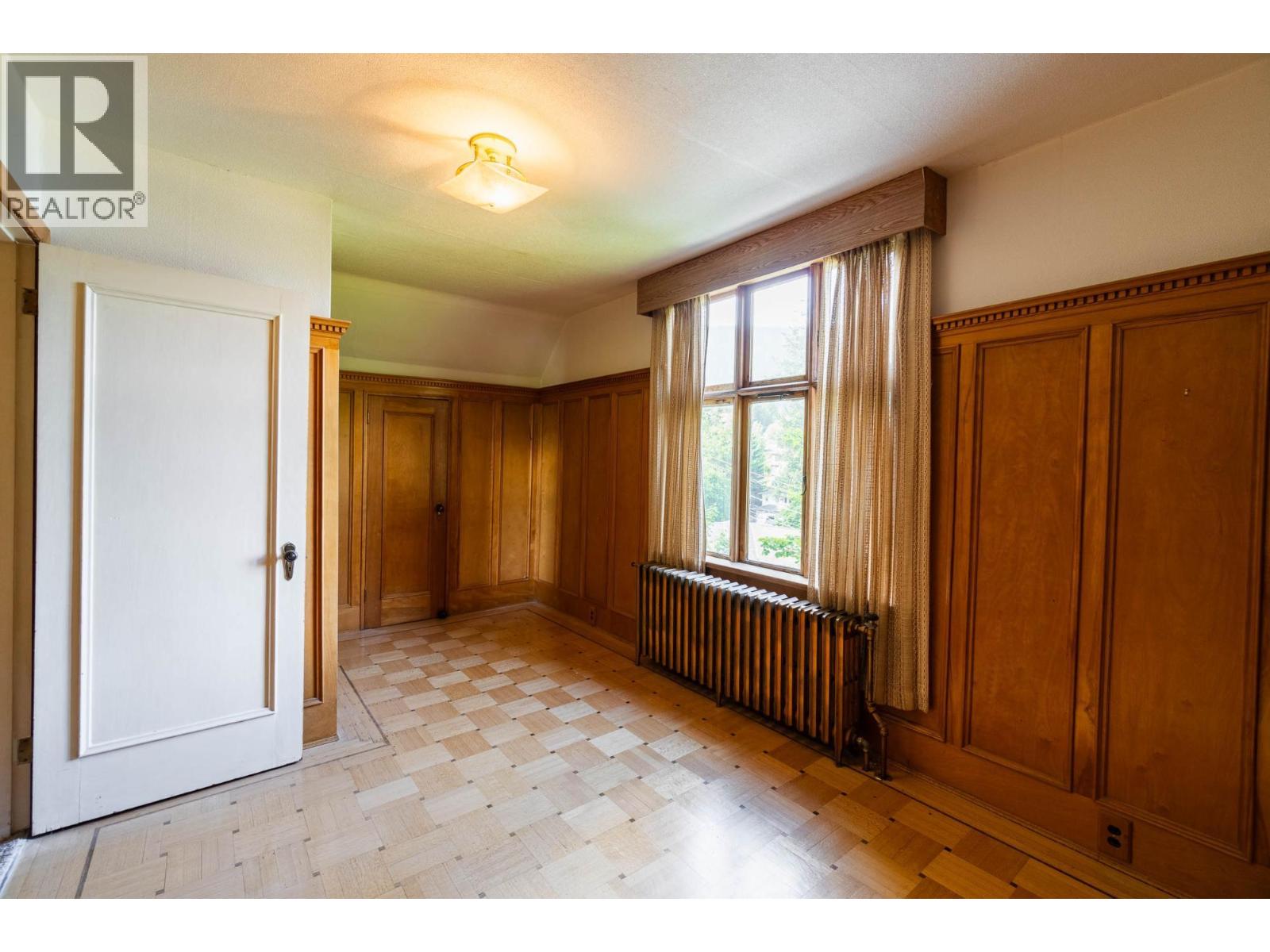 1107 ROBERTSON Avenue - Image 54