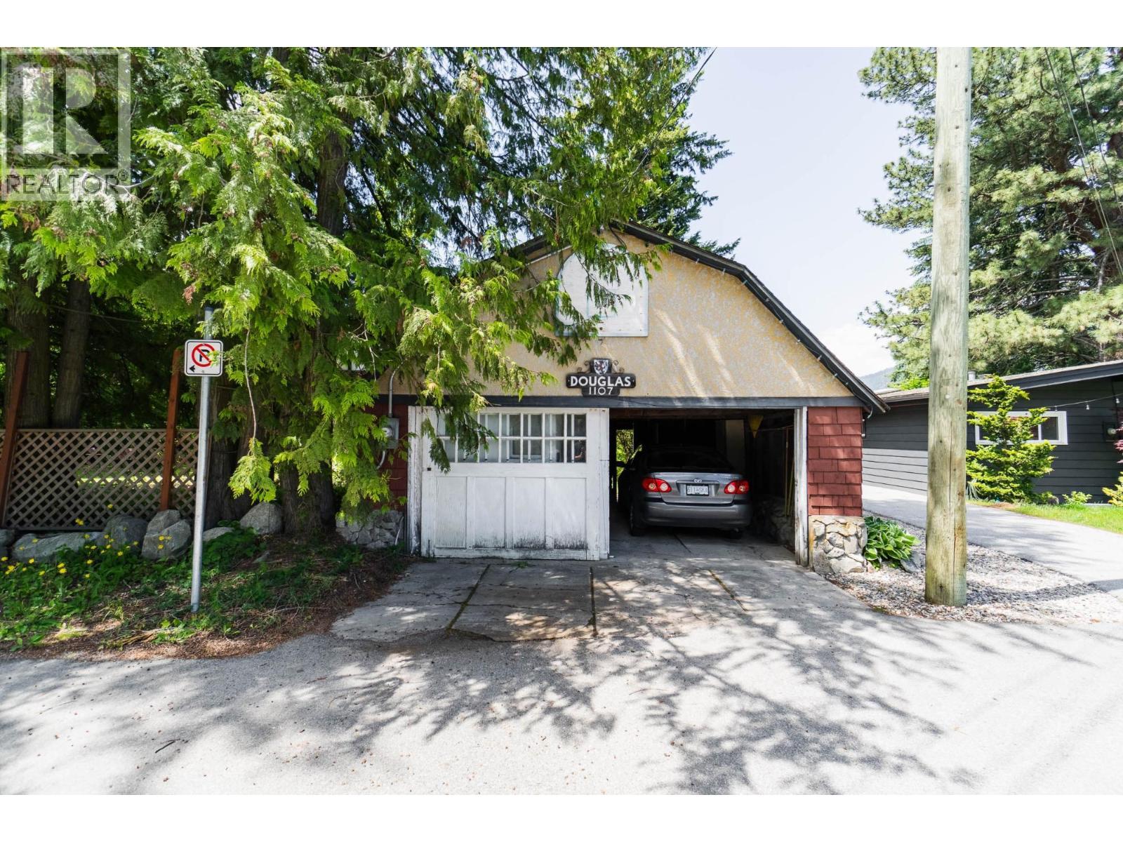 1107 ROBERTSON Avenue - 58