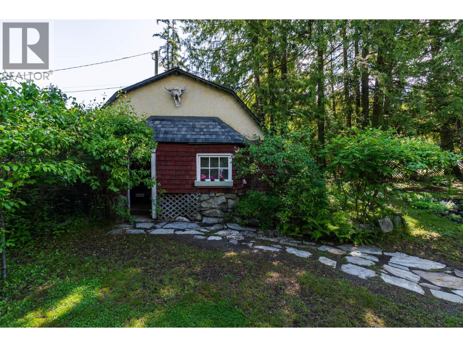 1107 ROBERTSON Avenue - Image 62