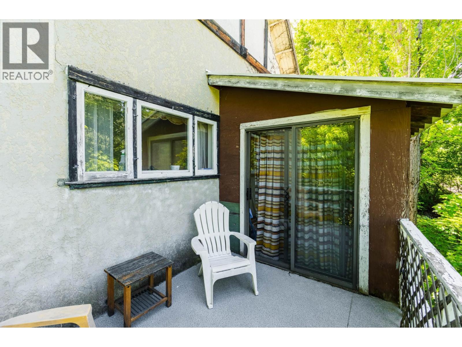 1107 ROBERTSON Avenue - 82