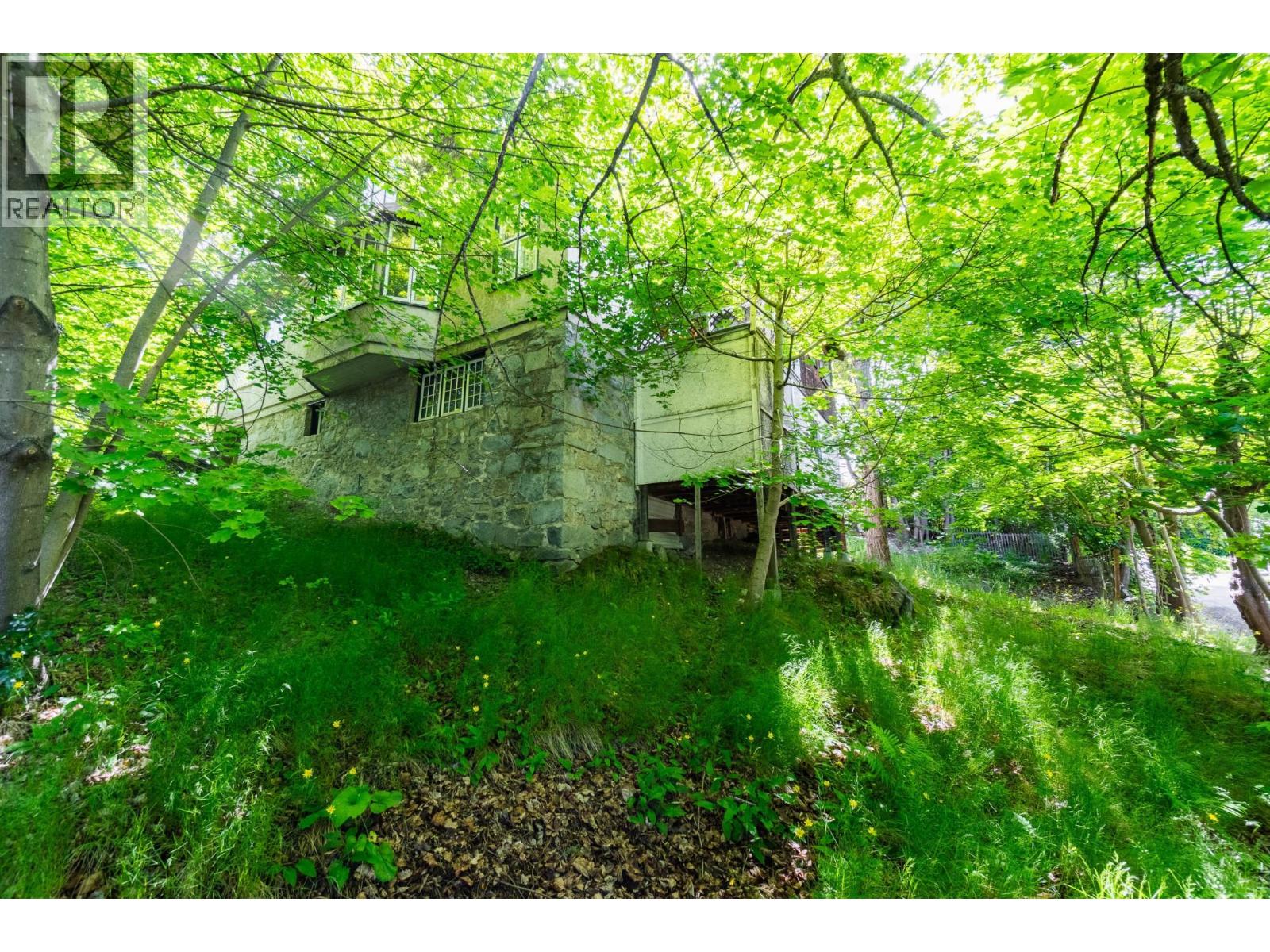 1107 ROBERTSON Avenue - Image 83