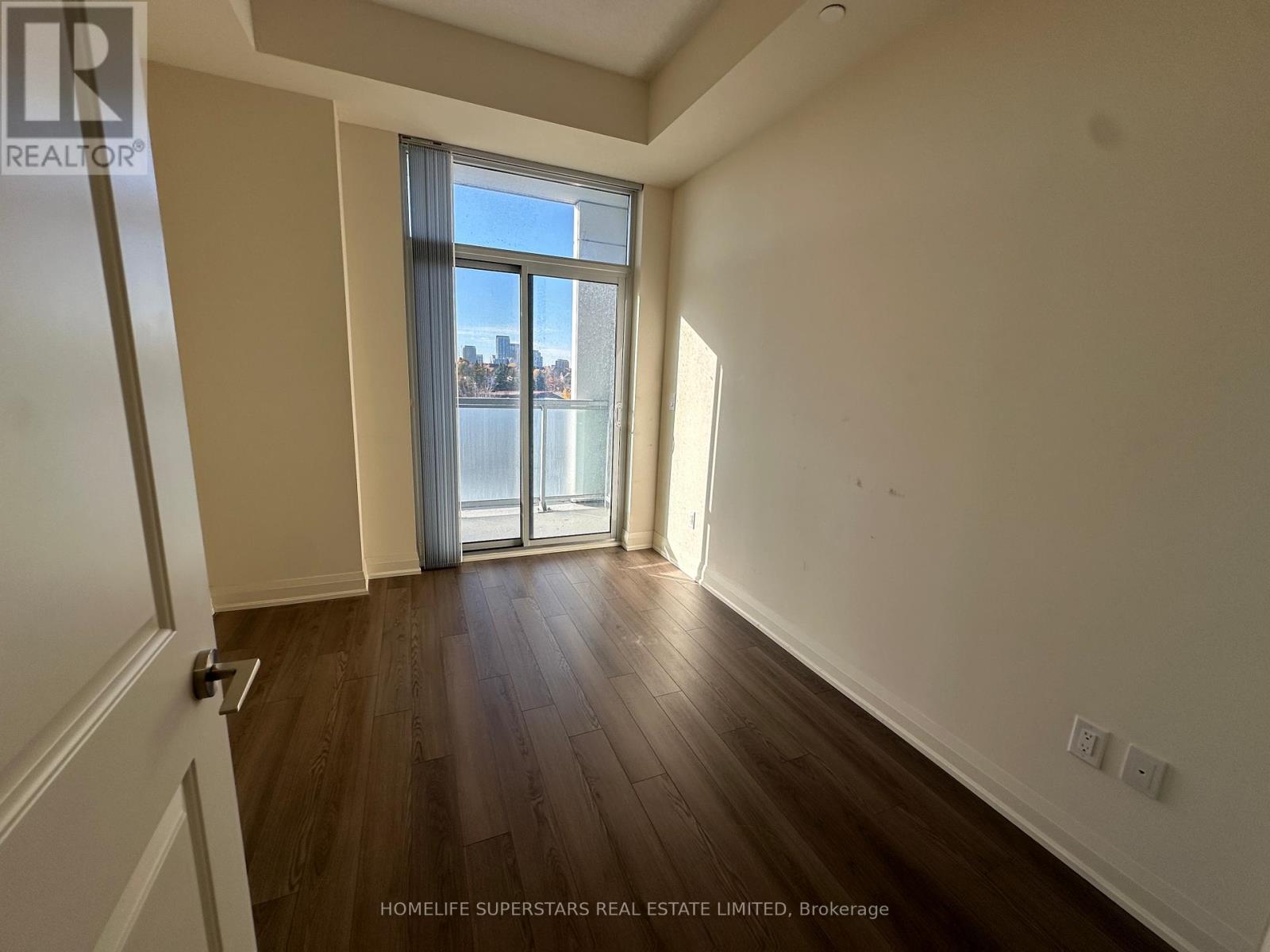 #309 8763 BAYVIEW AVENUE - 9