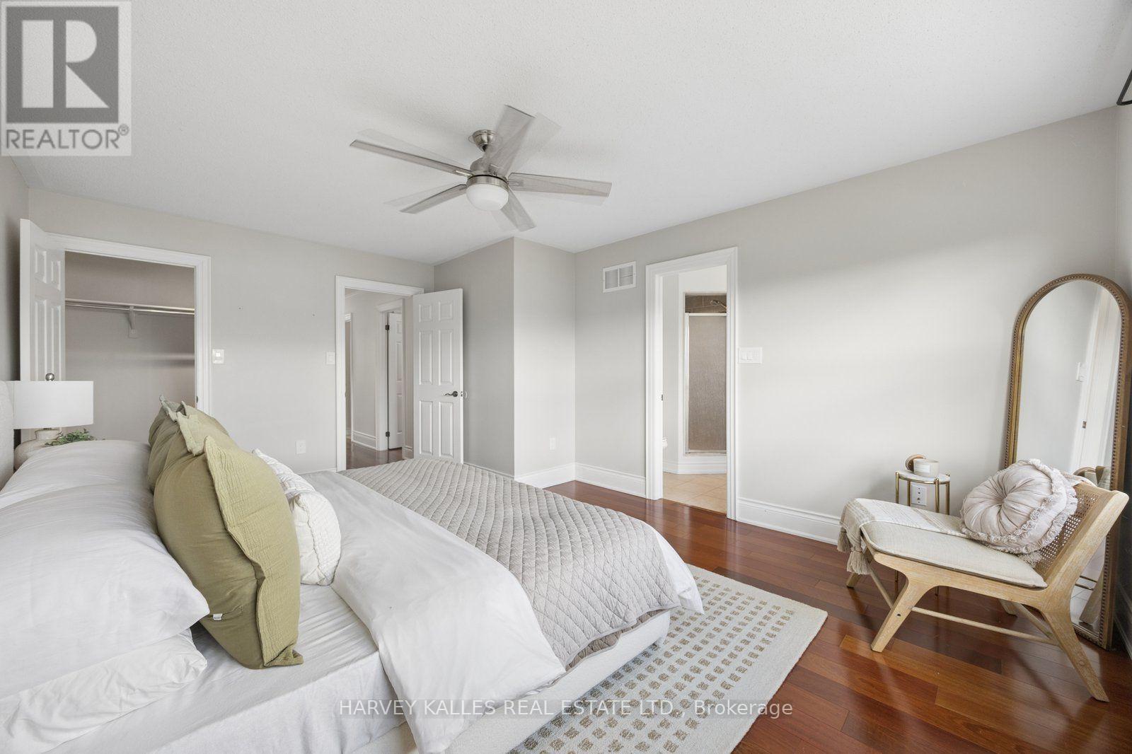 19 STARR CRESCENT - 16