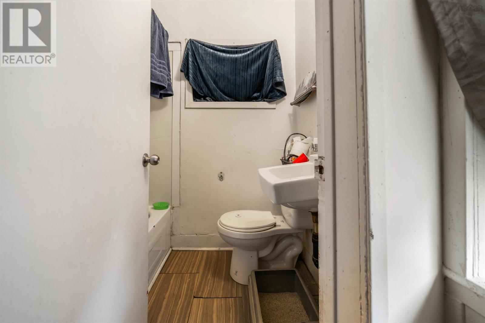277 MacLean Street - 30