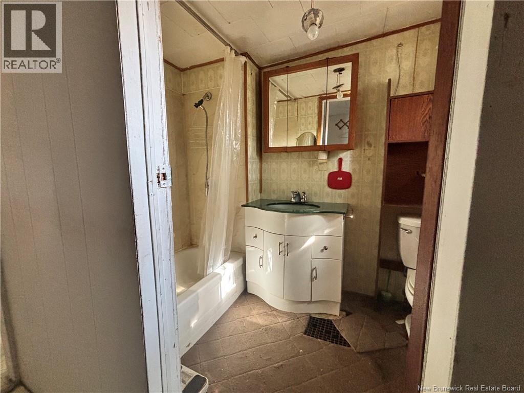 219 Churchland Road - Image 7