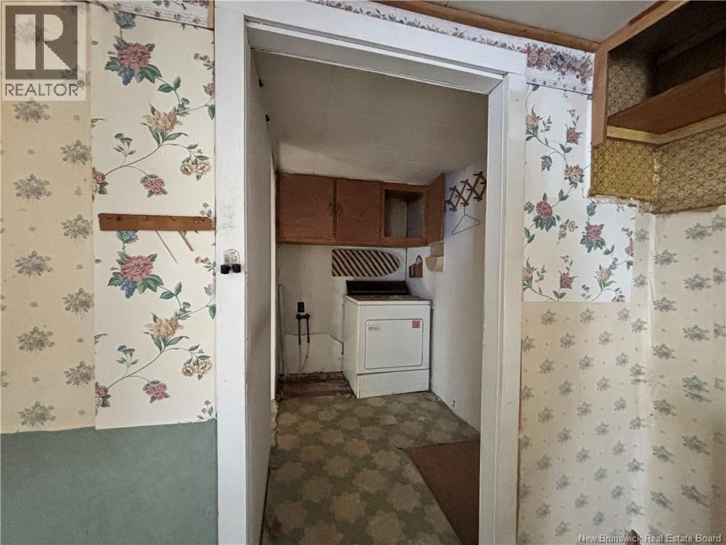219 Churchland Road - 8