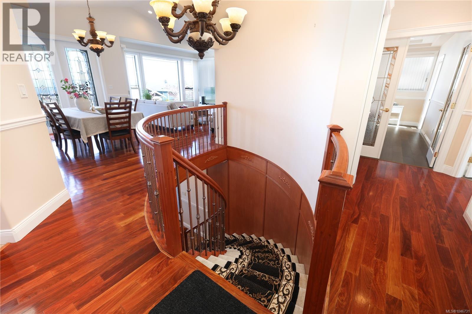 6455 Groveland Dr - Image 11
