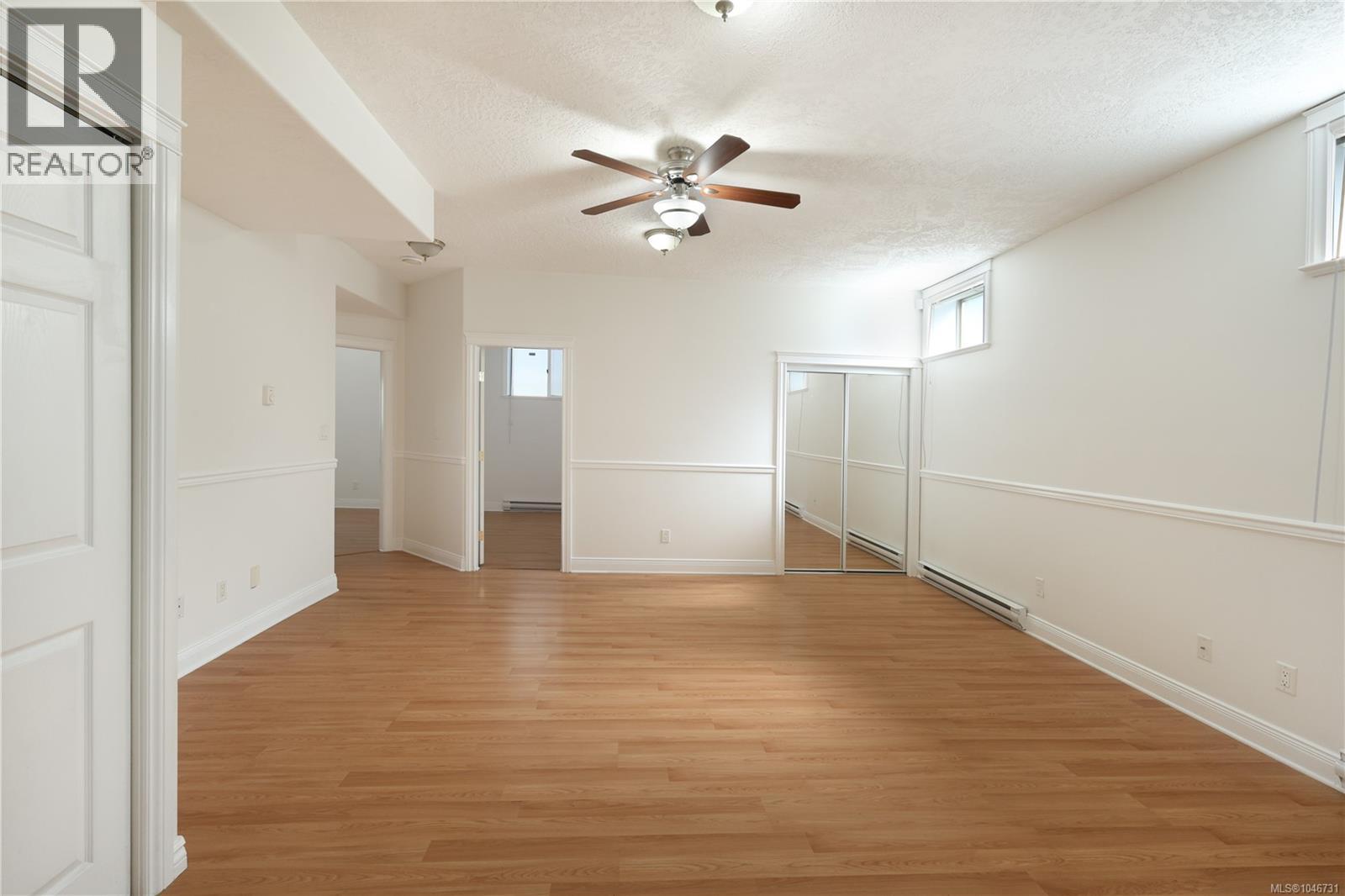 6455 Groveland Dr - Image 33