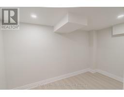 40 Frederick Pearson Street, East Gwillimbury, ON L9N0R8 Photo 39