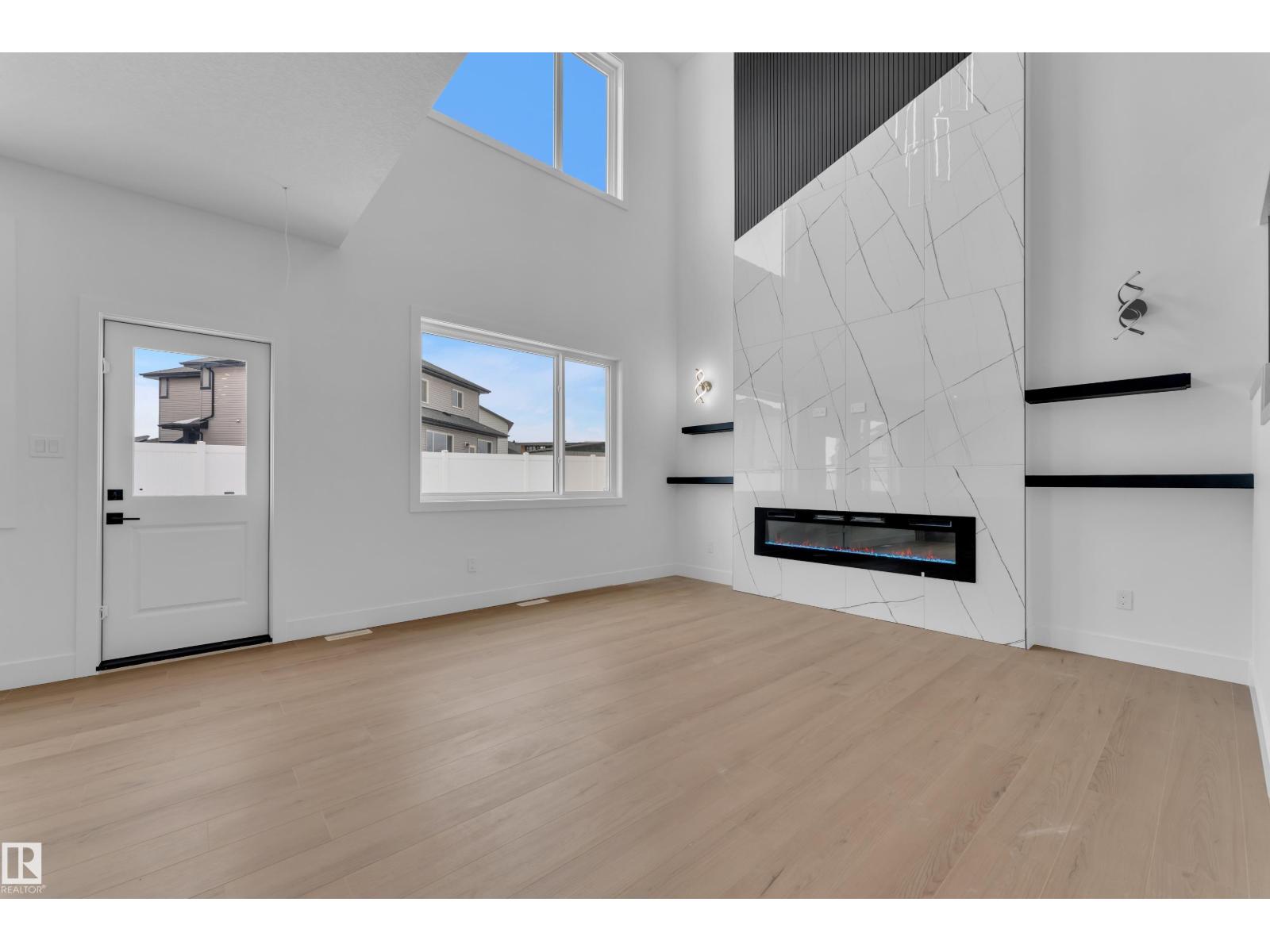 741 ASTORIA WY - Image 13