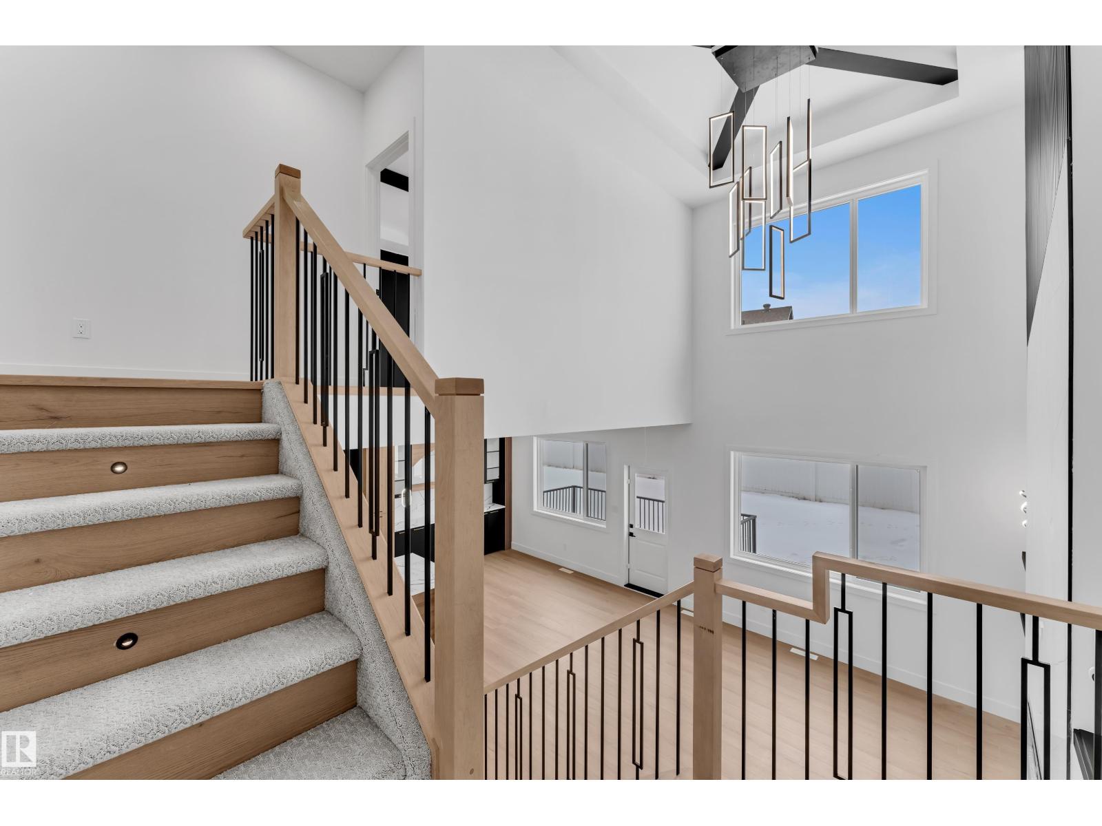 741 ASTORIA WY - 26