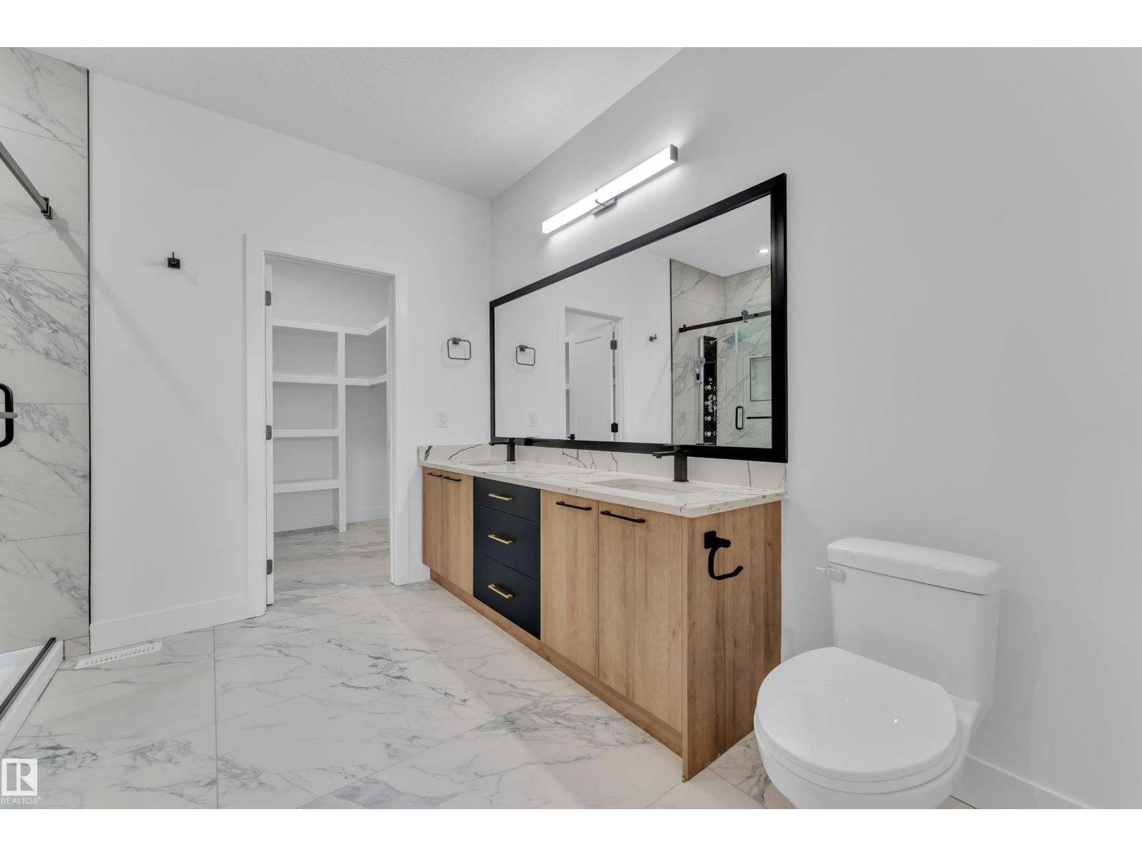 741 ASTORIA WY - 32