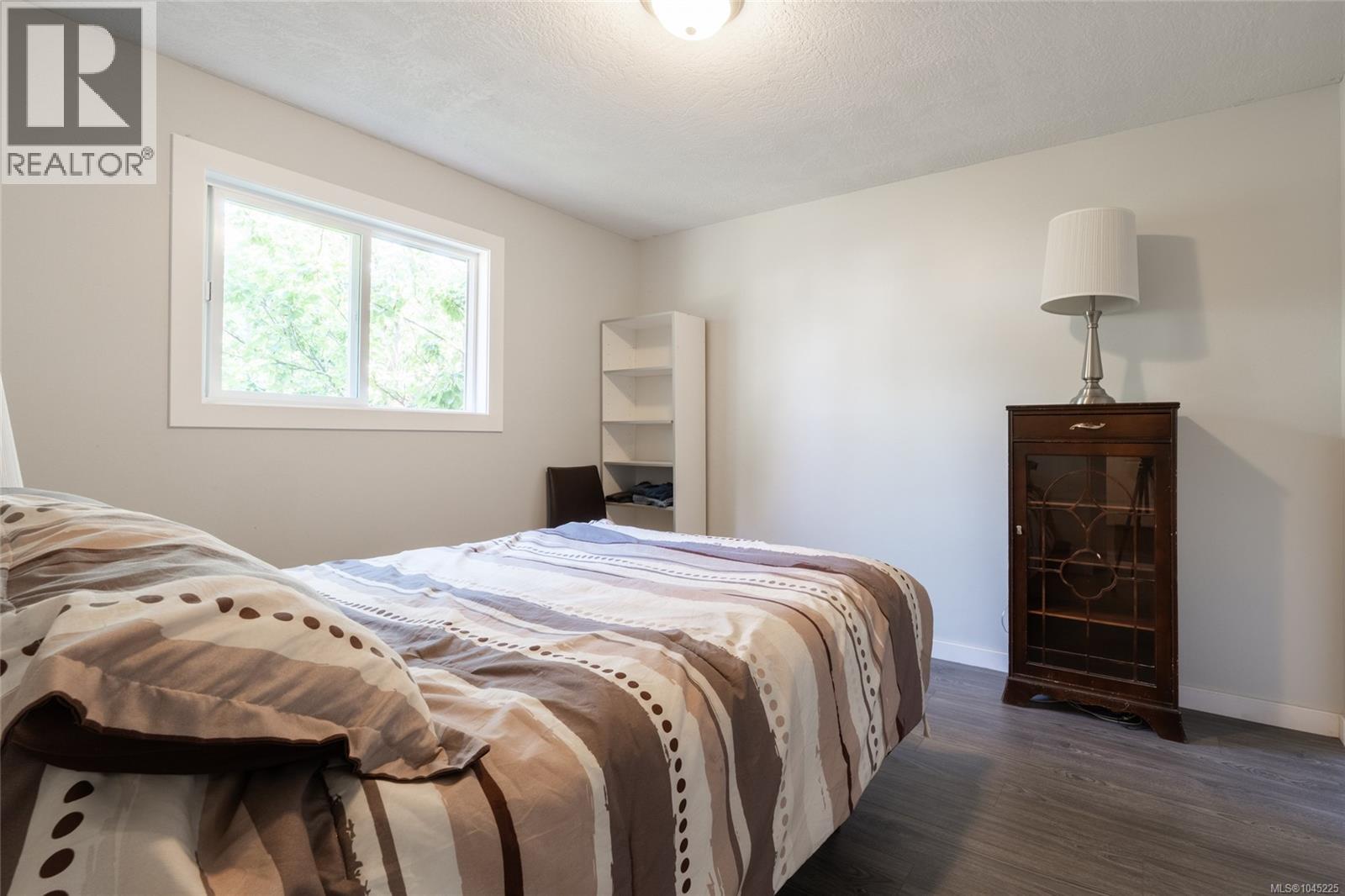 3239 Sedgwick Dr - 22