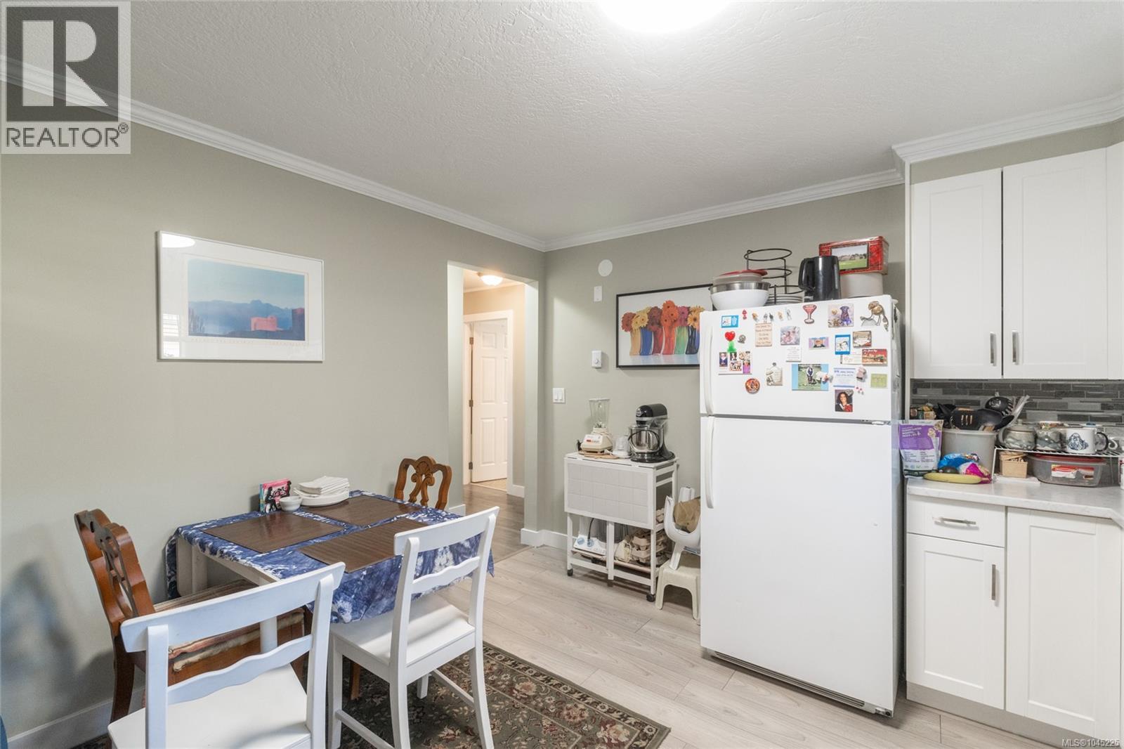 3239 Sedgwick Dr - Image 28
