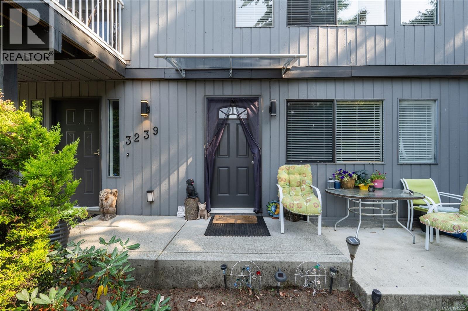 3239 Sedgwick Dr - Image 40