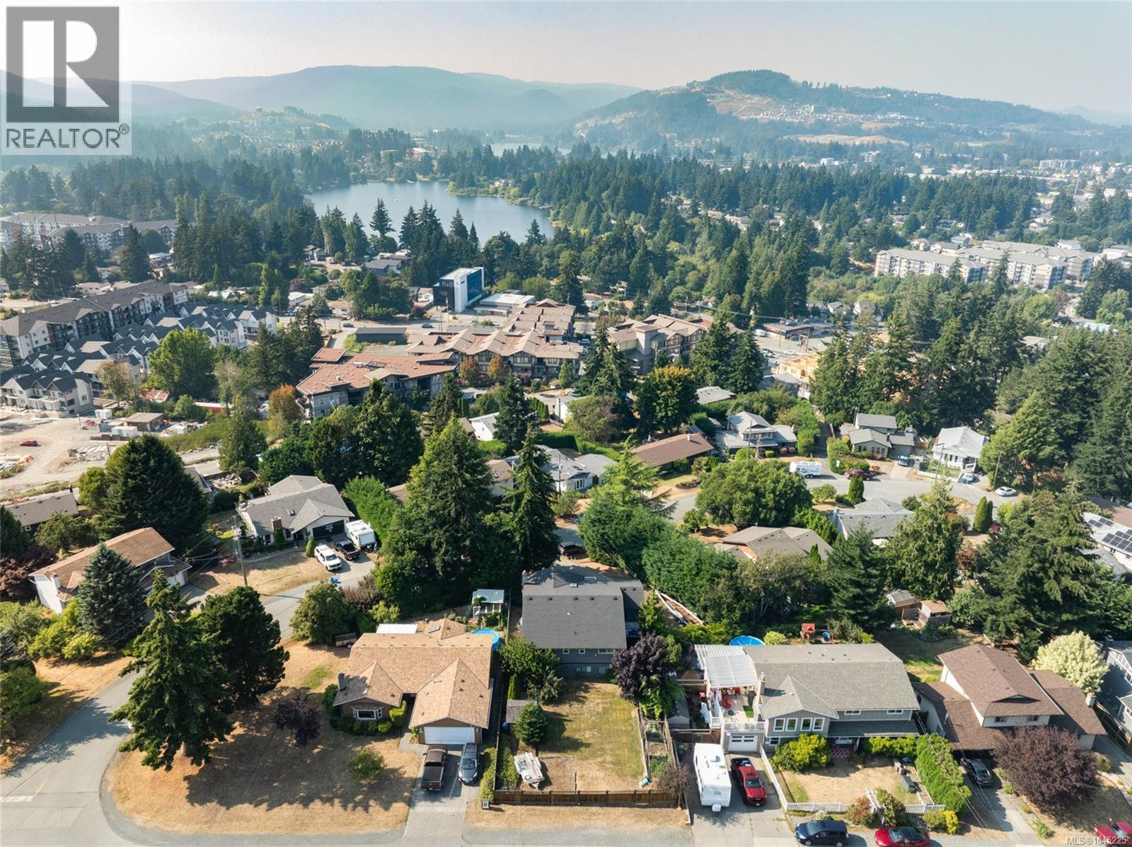 3239 Sedgwick Dr - 43