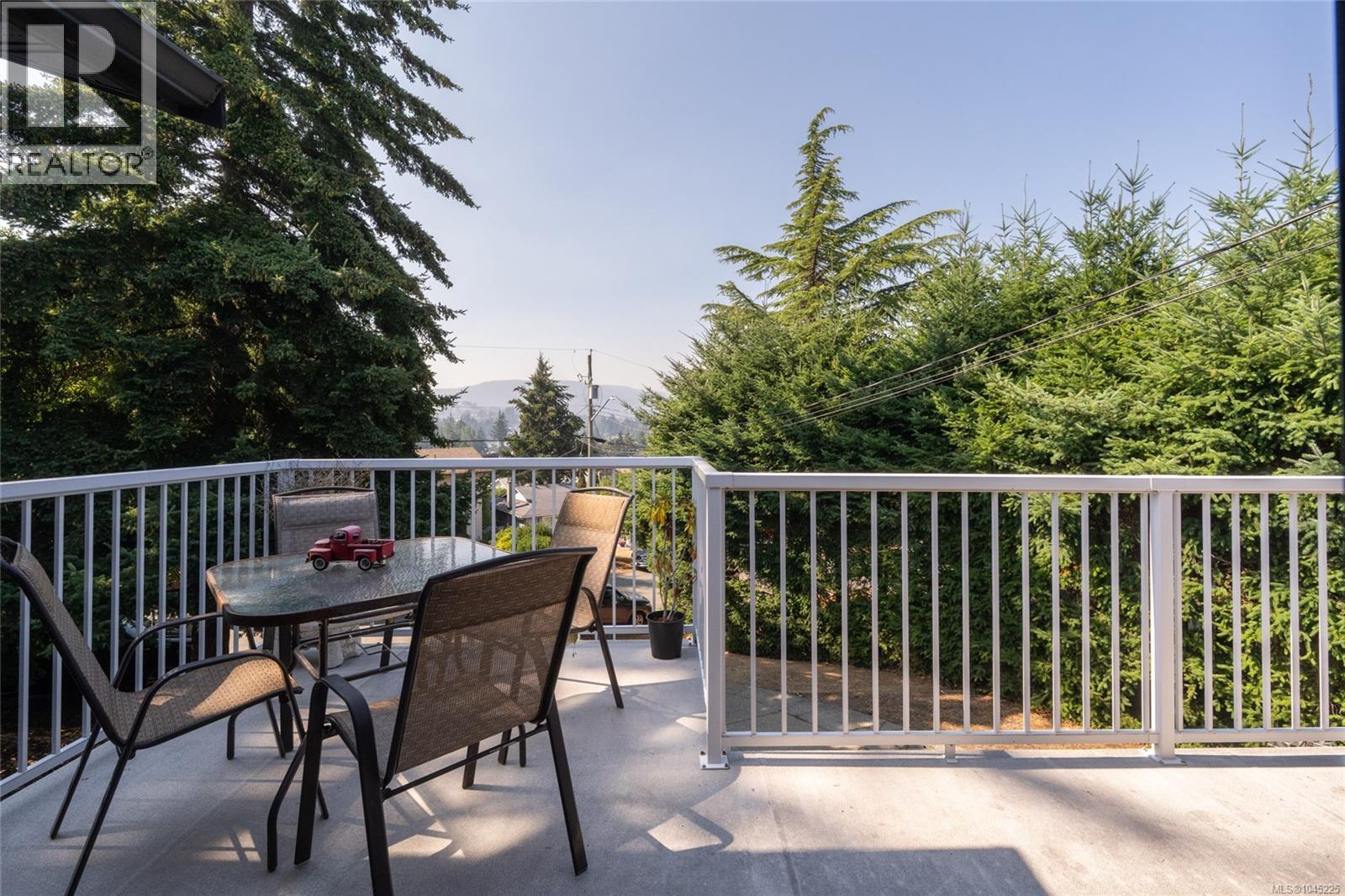 3239 Sedgwick Dr - 44
