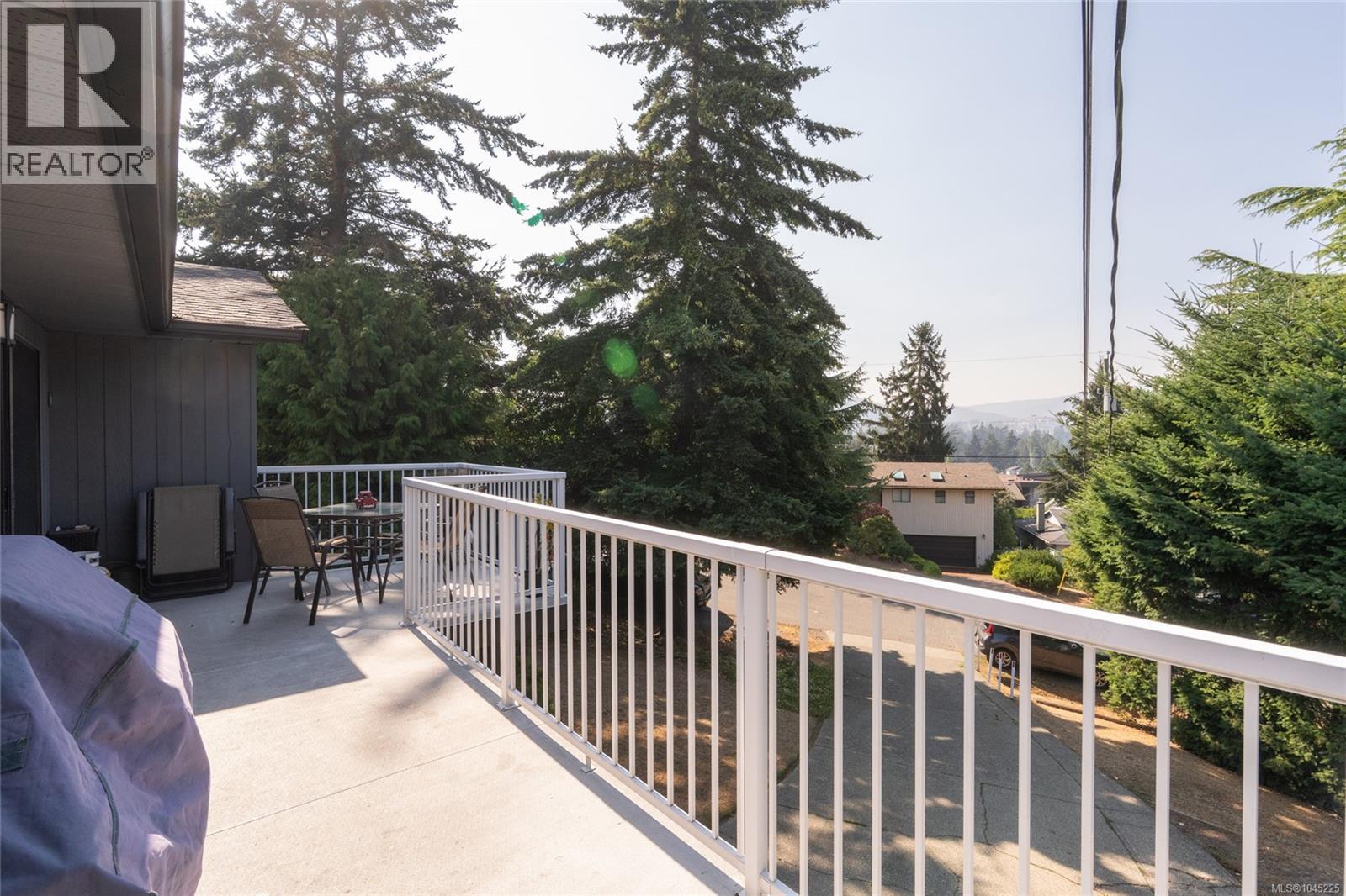 3239 Sedgwick Dr - 46