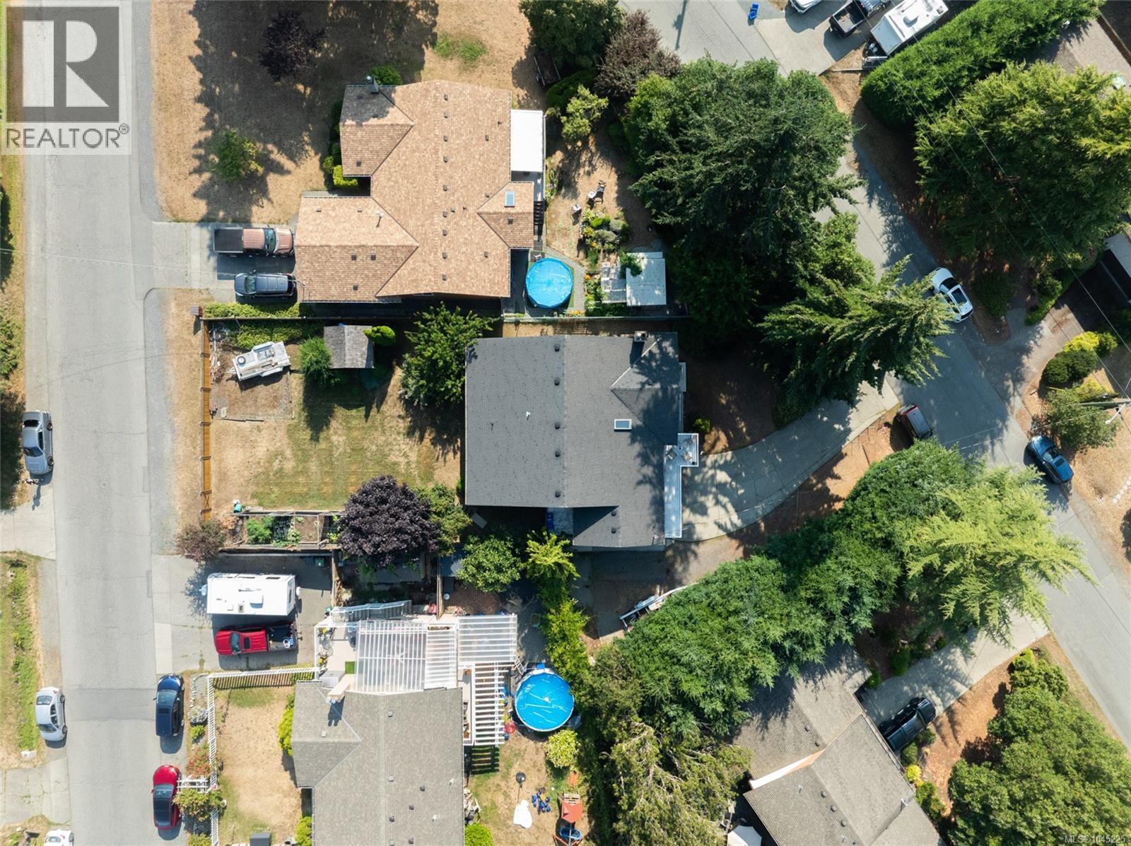 3239 Sedgwick Dr - 5