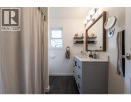 Bathroom - 3239 Sedgwick Dr, Colwood, BC V9C3K2 Photo 17
